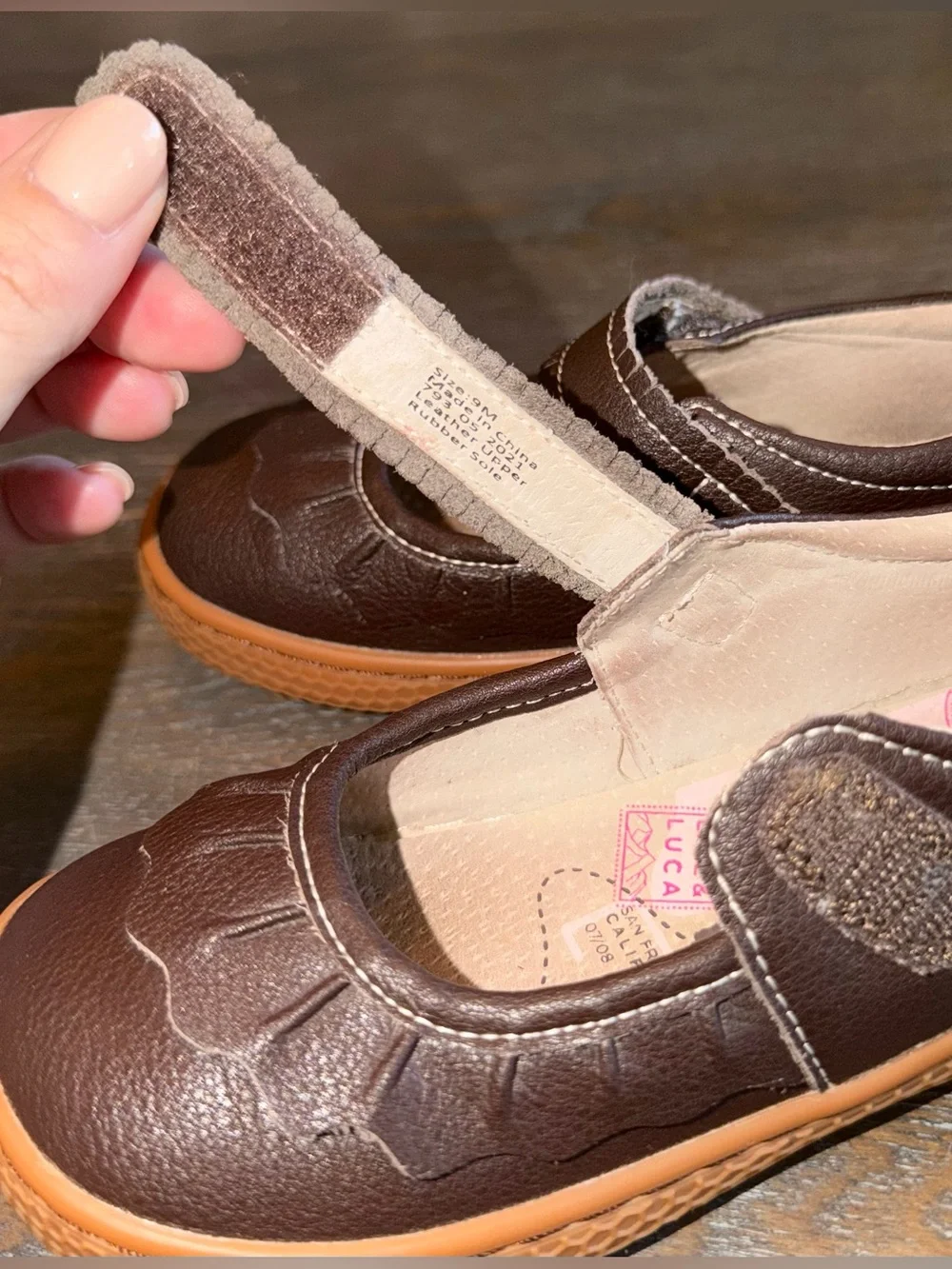 Livie & Luca Brown Ruche Classic Mary Jane Shoes size 9